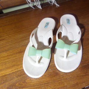 Okal white with tiffany blue bow